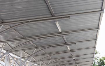 installing Isycoed metal roofing